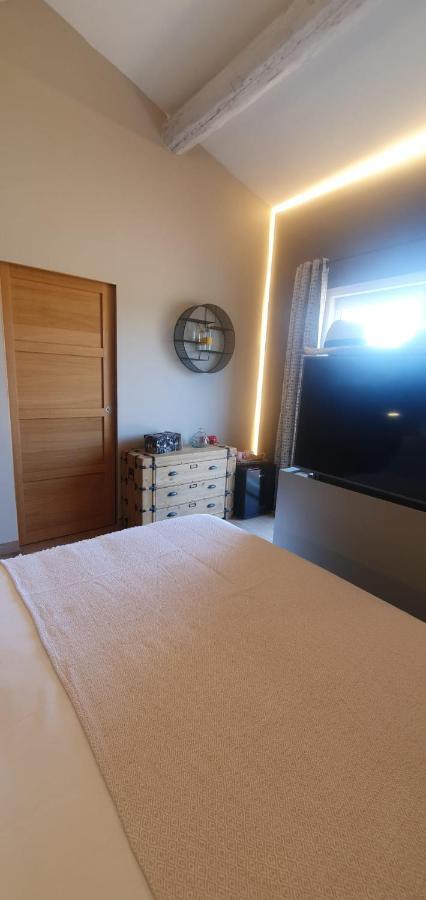 Le Cailar Les Bonbonnettes B&B 외부 사진